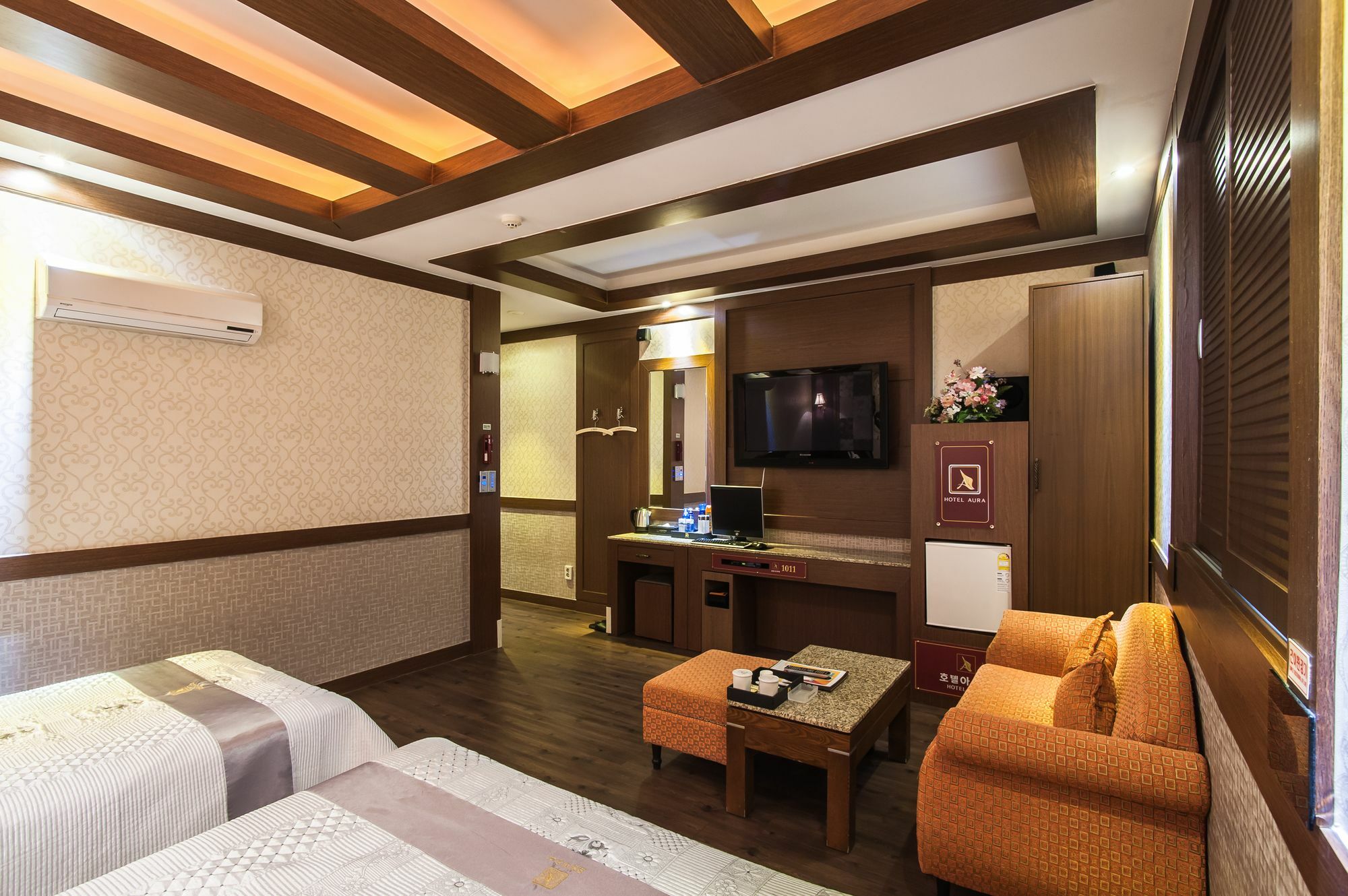 Aura Hotel Ансан Экстерьер фото